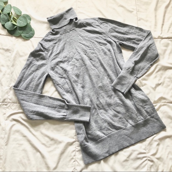 Banana Republic Sweaters - Banana Republic Wool Sweater